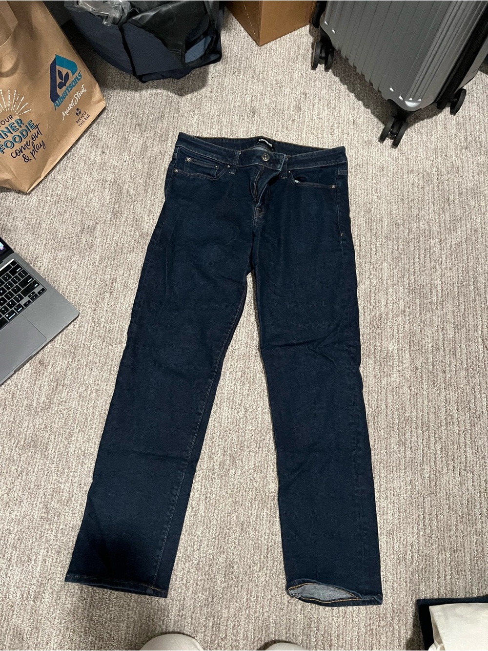 Express Men’s Navy Straight Jeans